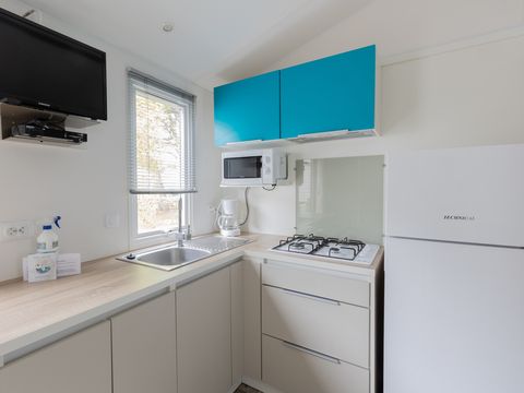 MOBILHOME 5 personnes - IBIZA 27m² - 2 chambres avec terrasse bois