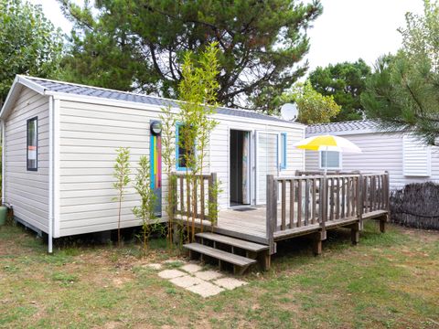 MOBILHOME 5 personnes - IBIZA 27m² - 2 chambres avec terrasse bois