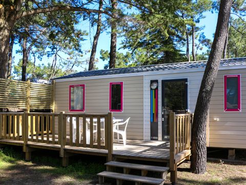 MOBILHOME 6 personnes - BERMUDES 31.50m² - 3 chambres - 6 personnes, avec terrasse bois