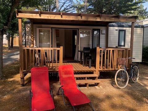 MOBILHOME 4 personnes - BAHIA 2023 - 29m²  2 chambres avec terrasse bois couverte - LAVE VAISSELLE inclus