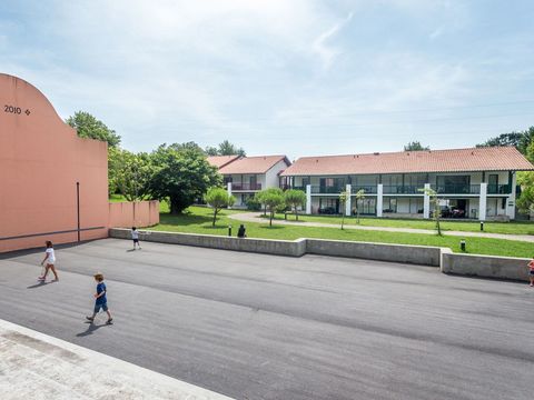 APPARTEMENT 8 personnes - (max 6 adultes) St Jean de Luz Iratzia