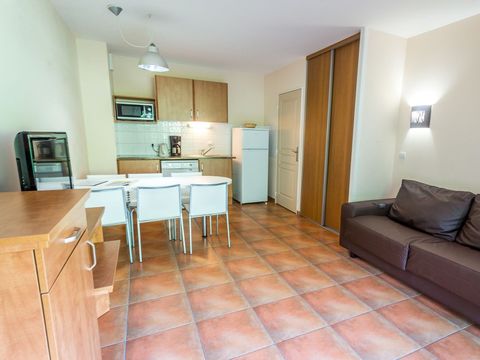 APPARTEMENT 8 personnes - (max 6 adultes) St Jean de Luz Iratzia