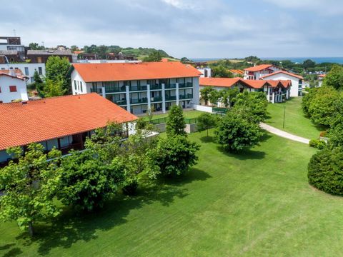 APPARTEMENT 8 personnes - (max 6 adultes) St Jean de Luz Iratzia