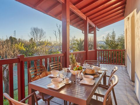 APPARTEMENT 8 personnes - (max 6 adultes) St Jean de Luz Iratzia