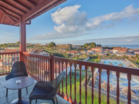 APPARTEMENT 3 personnes - (max. 2 adultes) Hôtel St Jean Luz Suite Erromardie