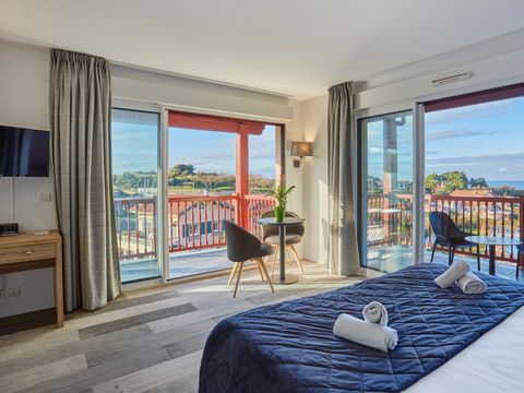 APPARTEMENT 2 personnes - Hôtel St Jean Luz Suite Erromardie