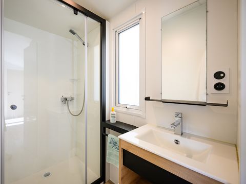 MOBILHOME 4 personnes - SIGNATURE PRESTIGE 2 ch. 4 pers. - 34m2 - terrasse couverte
