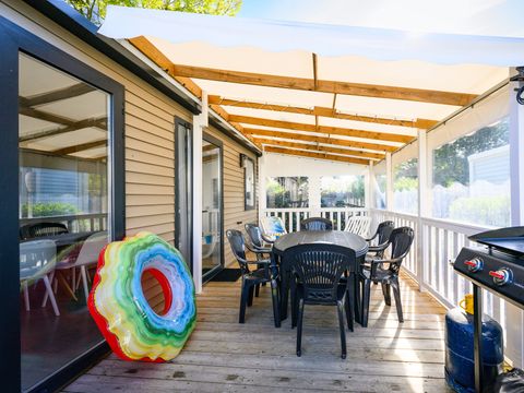 MOBILHOME 6 personnes - D/ SIGNATURE PRESTIGE 3 ch. 6 pers. - 36m2 - terrasse couverte