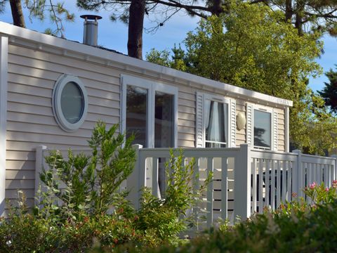 MOBILHOME 5 personnes - COTTAGE CONFORT 2 ch. 4/5 pers. - 30m2 - terrasse parasol 5 pers