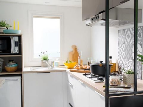 MOBILHOME 5 personnes - COTTAGE CONFORT 2 ch. 4/5 pers. - 30m2 - terrasse parasol 5 pers