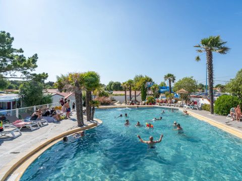 Camping L'Abri des Pins - Camping Vendée