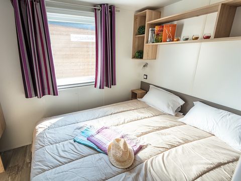 Mobilhome 6 personnes - Classic XL | 3 Ch. | 6 Pers. | Terrasse surélevée | Clim.