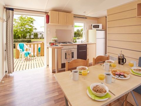 MOBILHOME 6 personnes - Comfort XL | 2 Ch. | 4/6 Pers. | Terrasse surélevée | Clim.
