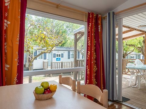 MOBILHOME 4 personnes - Classic | 2 Ch. | 4 Pers. | Terrasse surélévée non couverte