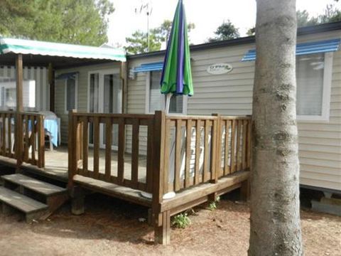MOBILHOME 6 personnes - CAMPING ACAPULCO "MH 3CHAMBRES TERRASSE COUVERTE 30/35m²"