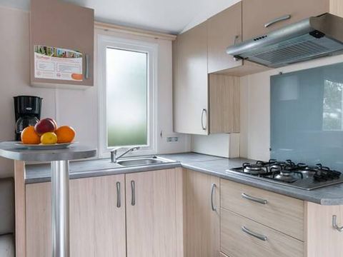 BUNGALOW 6 personnes - Mobil-home | Comfort | 3 Ch. | 6 Pers. | Terrasse simple BUNGALOW 6 personnes - Mobil-home | Comfort | 3 Ch. | 6 Pers. | Terrasse simple