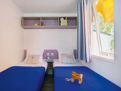 MOBILHOME 4 personnes - Mobil-home | Classic | 2 Ch. | 4 Pers. | Terrasse surélevée