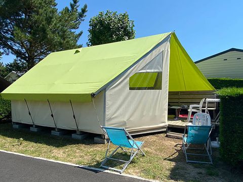 Tente en toile et en bois 4 personnes - Tente Lodge 4P