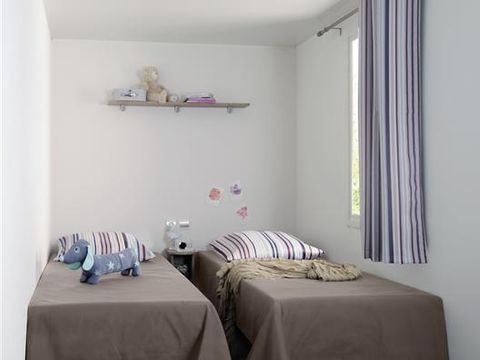 MOBILHOME 6 personnes - TERRASSE SEMI COUVERTE