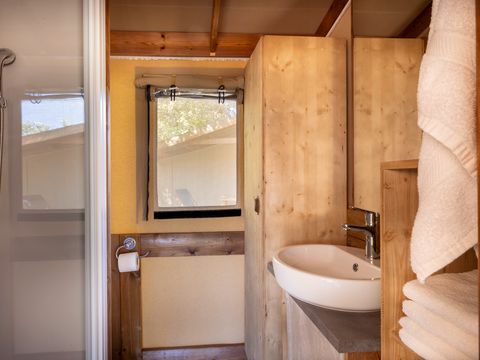 CHALET 4 personnes - Cabane Cotton Confort 32m² - 3 chambres + terrasse couverte + Quartier piéton 6 pers