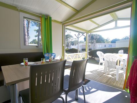 CHALET 5 personnes - CONFORT - Chalet Canelle 25m² - 2 chambres 5 pers