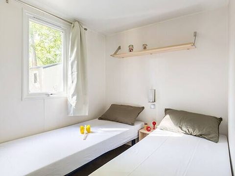 BUNGALOW 4 personnes - Mobil-home | Comfort | 2 Ch. | 4 Pers. | Terrasse surélevée