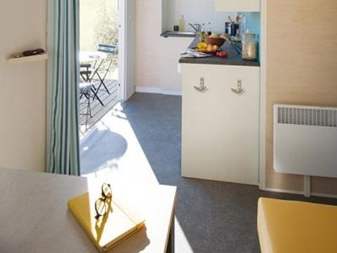 MOBILHOME 2 personnes - Cottage CAHITA - 18 m² - terrasse bois semi-couverte - 1 chambre 1/2 pers