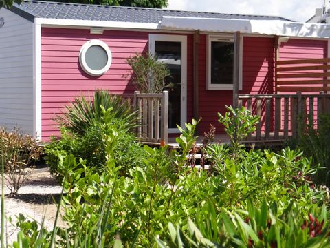 MOBILHOME 4 personnes - LITCHI -26 m²- 2 chambres- terrasse semi-couverte de 12m²