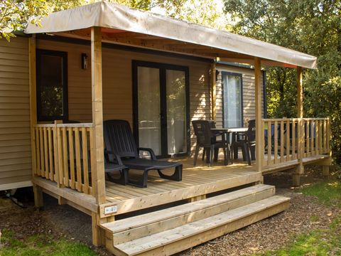 MOBILHOME 4 personnes - Cottage TERRE ET MER - 30m² - terrasse bois semi-couverte - 2 chambres - 4 pers