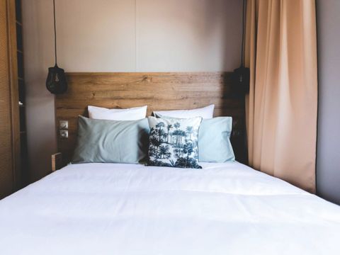 MOBILHOME 4 personnes - PREMIUM "TERRE et DUNE" - 32m² -  terrasse couverte 19 M²- 2 chambres - Nouveauté 2024
