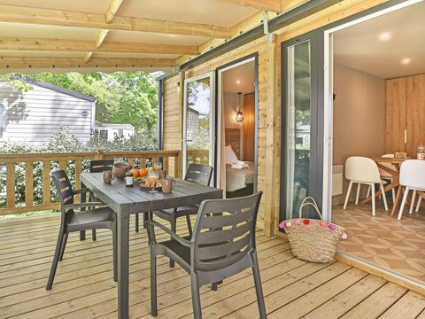 MOBILHOME 4 personnes - Mobil-home | Premium Exclusive | 2 Ch. | 4 Pers. | Terrasse Couverte | 2 SDB