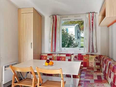 MOBILHOME 8 personnes - Comfort | 3 Ch. | 6/8 Pers. | Terrasse surélevée non couverte | Clim.