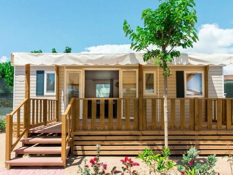 MOBILHOME 8 personnes - 4 Pièces 6/8 Personnes + TV