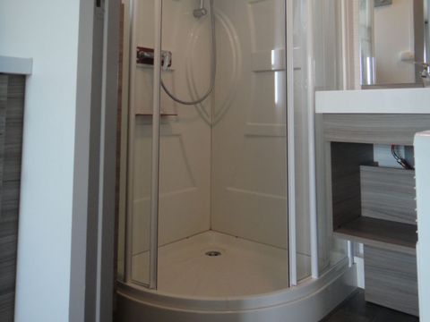 CHALET 5 personnes - CONFORT 28m2 en arrivée samedi