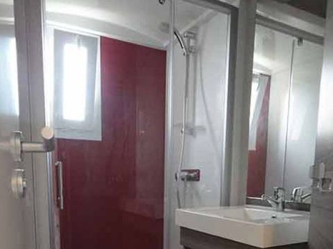 CHALET 5 personnes - CONFORT 32-2 plus dimanche