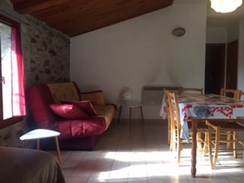 LODGE 5 personnes - Gîte rural : 'Le Gîte de Josette'