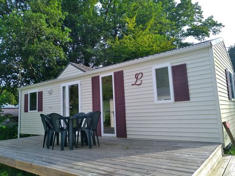 Mobilhome 6 personnes - 3 chambres 6 places, terrasse