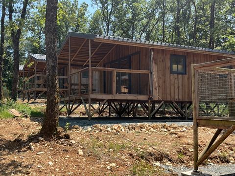 CHALET 5 personnes - chalet insolite sur pillotis