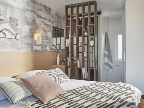 MOBILHOME 6 personnes - EXCLUSIF 3 chambres Jacuzzi avec suite parentale