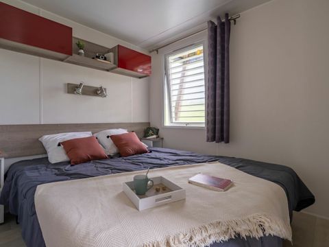 MOBILHOME 4 personnes - COTTAGE PANORAMIQUE 4p 2ch ***