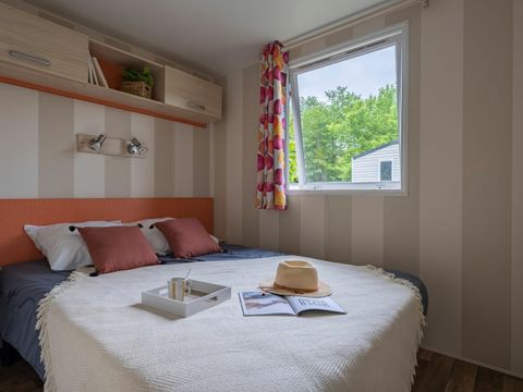 MOBILHOME 4 personnes - COTTAGE 4p 2ch ***