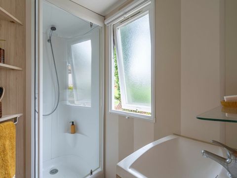 MOBILHOME 4 personnes - COTTAGE 4p 2ch ***