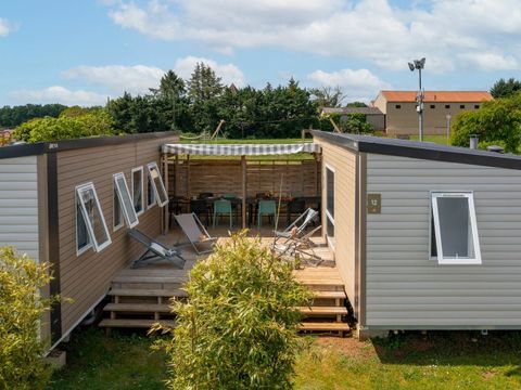 MOBILHOME 10 personnes - COTTAGE FRIENDS 10p 5ch ****