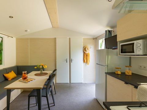 MOBILHOME 6 personnes - COTTAGE 6p 3ch ***