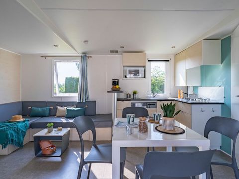 MOBILHOME 8 personnes - COTTAGE 8p 4ch ***