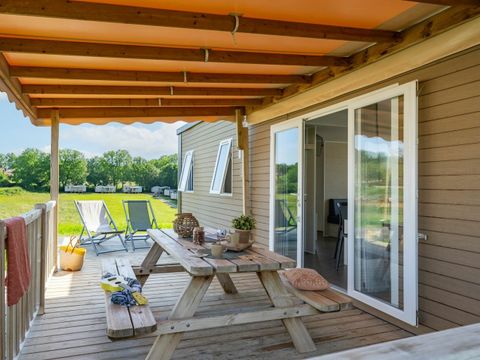 MOBILHOME 8 personnes - COTTAGE 8p 4ch ***