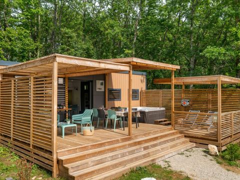 MOBILHOME 6 personnes - COTTAGE Exclusif 6p 3ch PREMIUM SPA