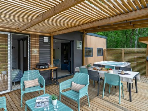 MOBILHOME 6 personnes - COTTAGE Exclusif 6p 3ch PREMIUM SPA