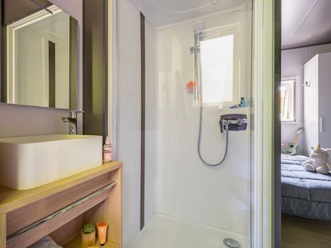 MOBILHOME 6 personnes - COTTAGE Exclusif 6p 3ch PREMIUM SPA