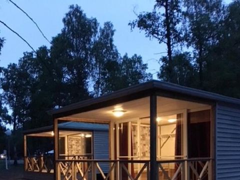 MOBILHOME 6 personnes - "Confort" Esprit Montagne - 4/6 places